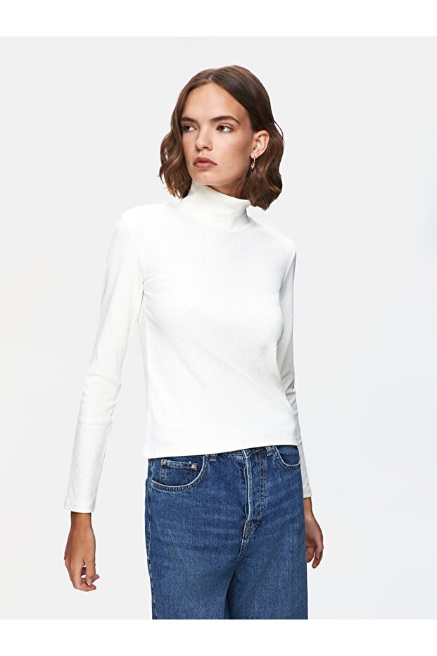 Beyaz Sweatshırt - 2