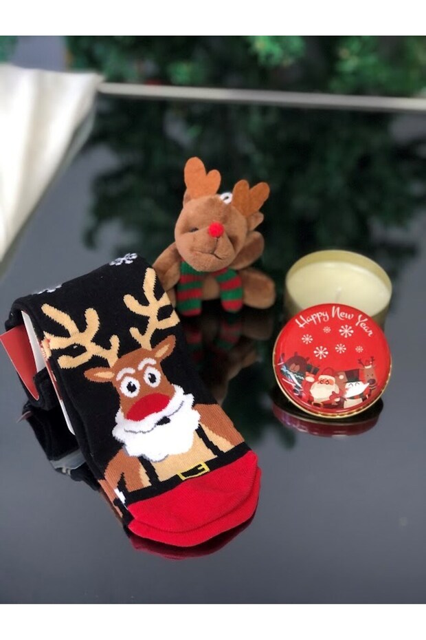 Christmas Themed Metal Box Cute Keychain with Candle, Socks and Lollipop Candy New Year Christmas Gift