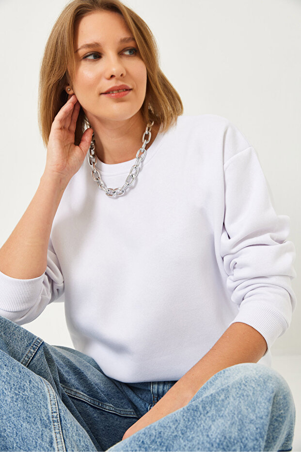 Kadın Bisiklet Yaka Şardonlu Basic Sweatshirt 60251640 - 1