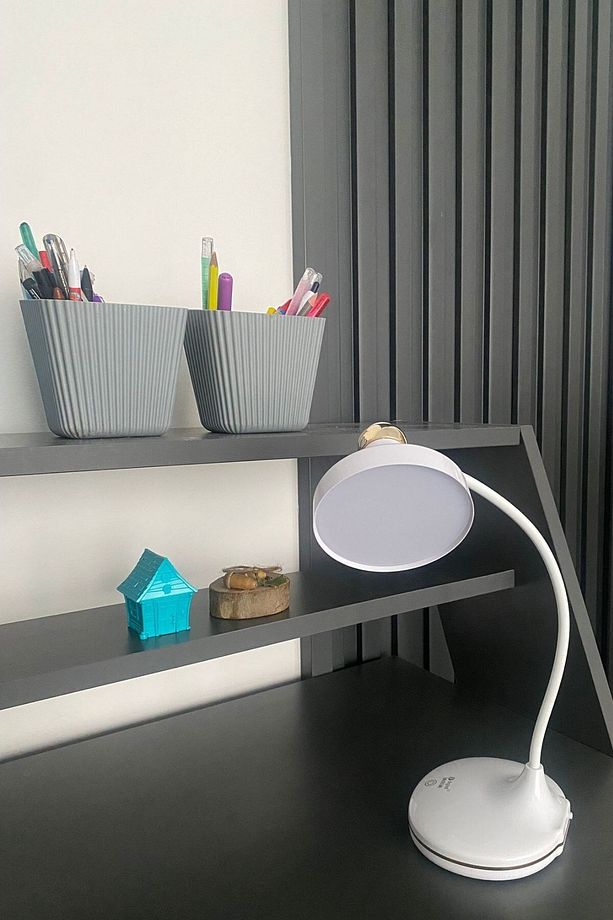 ® Dokunmatik 3 Farklı LED Işıklı Çalışma Masası Üstü Lamba - 4