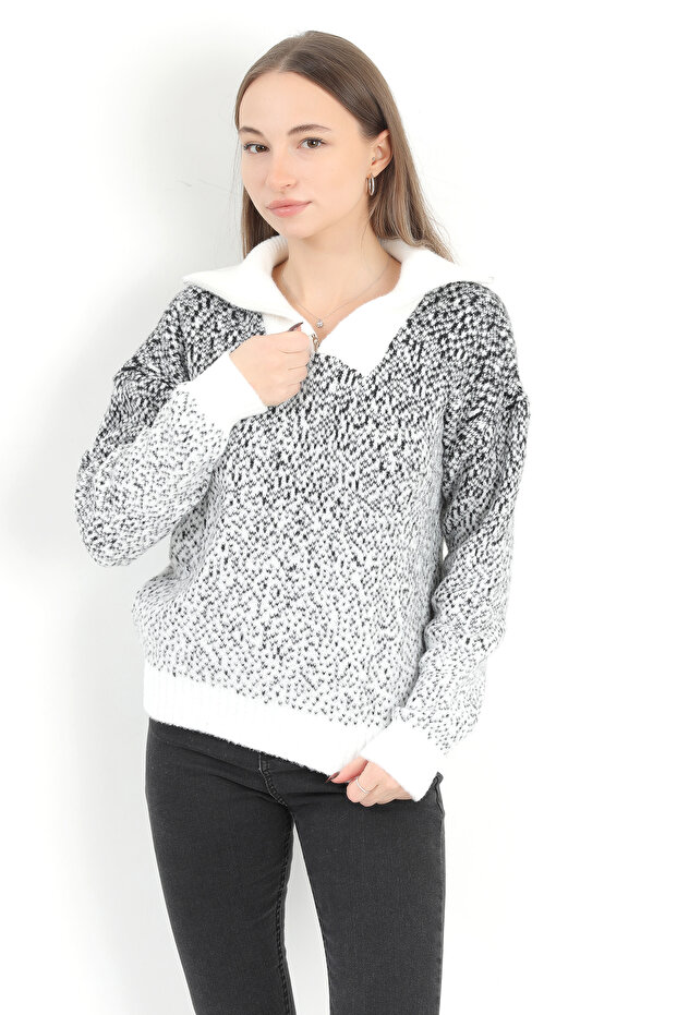 Women's Ecru Half Zipper Stand Collar 100% Acrylic Knitwear Sweater - 2104