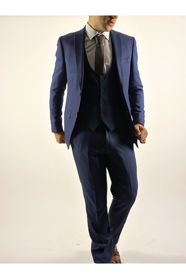 Yelekli Takım Elbise - 4