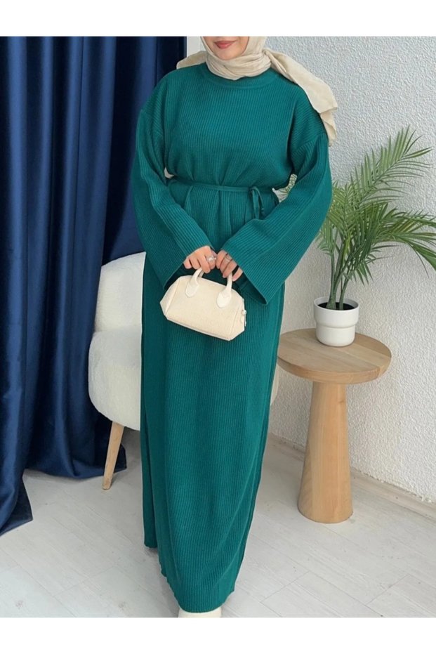Lace-Up Long Crew Neck Knitwear Dress