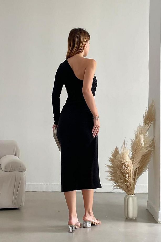 Siyah Tek Kol Krep Kumaş Yırtmaçlı Midi Boy Elbise - 5