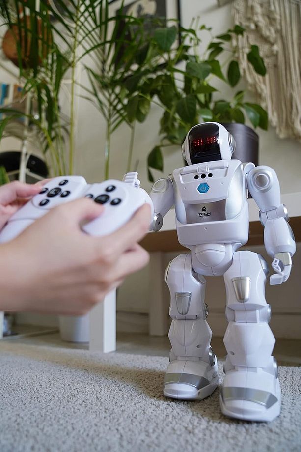YCOO Robots - Programlanabilir 40 cm Dans Eden Robot,  Hareket Algılama Özelliği - 6