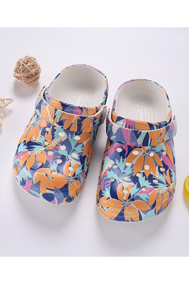 قباقيب مطبوعة بنقشة الزهور بالكامل - متعددة الألوان - 1