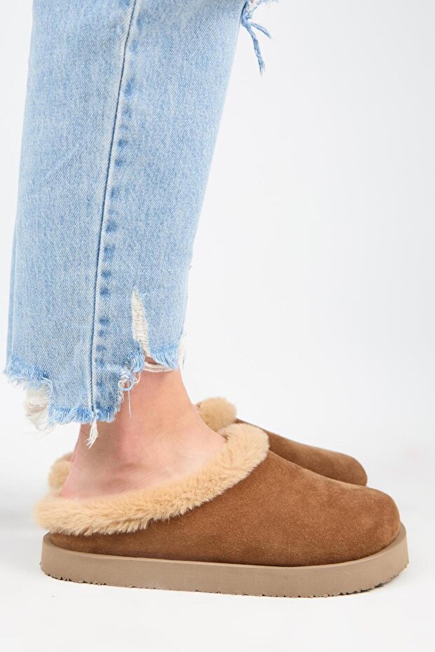 (Jana Furry) Women's Genuine Leather Flat Platform Tan Slippers