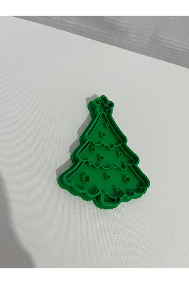 9 cm Pine Tree Christmas Themed Cookie - Stamp and Cutter