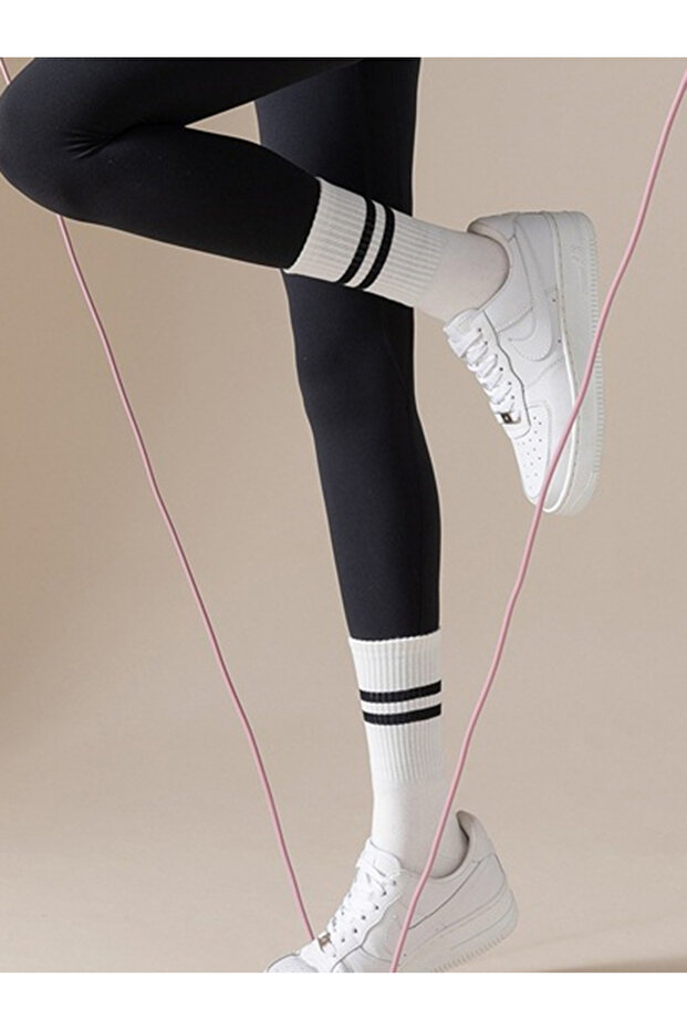 Double Stripe Silicon Pad Base Crew Yoga Socks