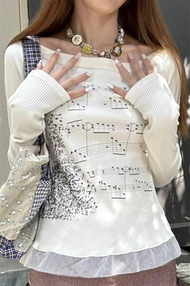 Ecru Musical Note Patterned Y2K Long Sleeve Crop