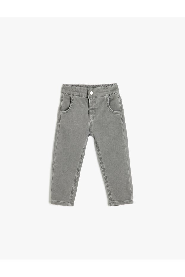 Jeans with Pockets and Elastic Waist Carrot Cut