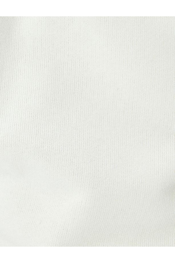 Nakış Detaylı Beli Bağcıklı Cepli Şort - 6