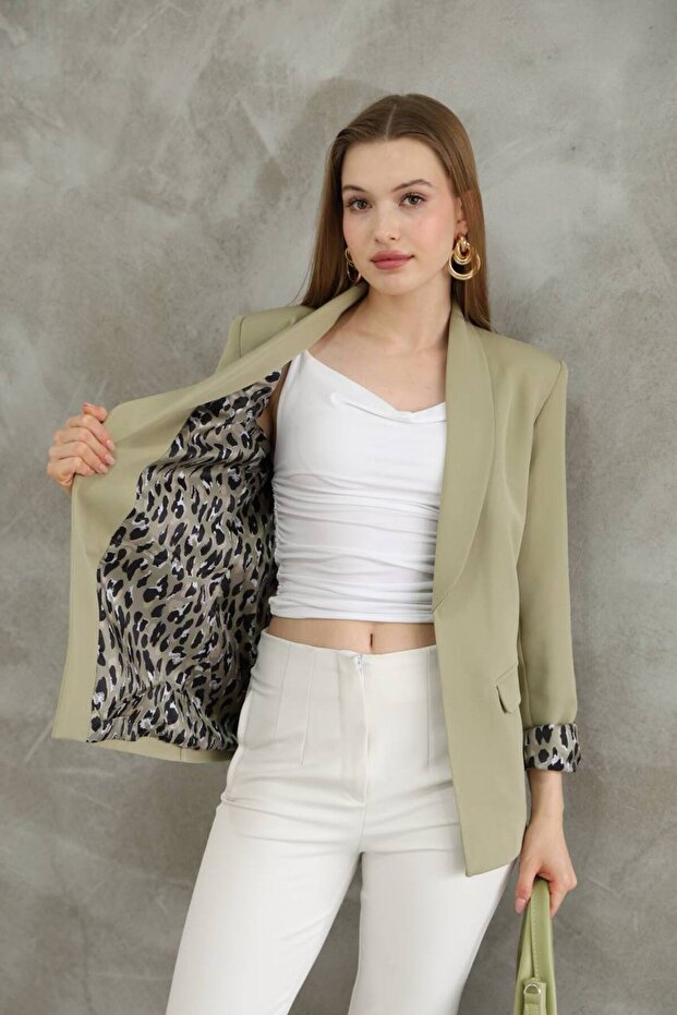 Women's Buttonless Pocket Lined Foldable Sleeve Blazer Jacket