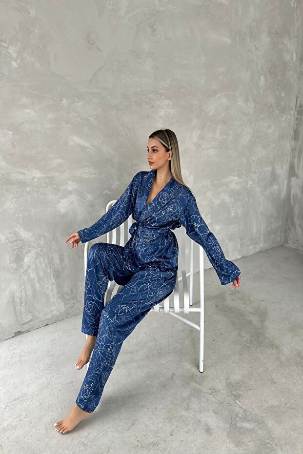 Bağlama Detaylı Lacivert Saten Takım - 2