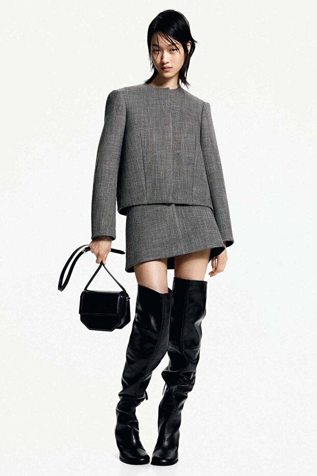 تنورة قصيرة من قماش التويل المهيكل - 5