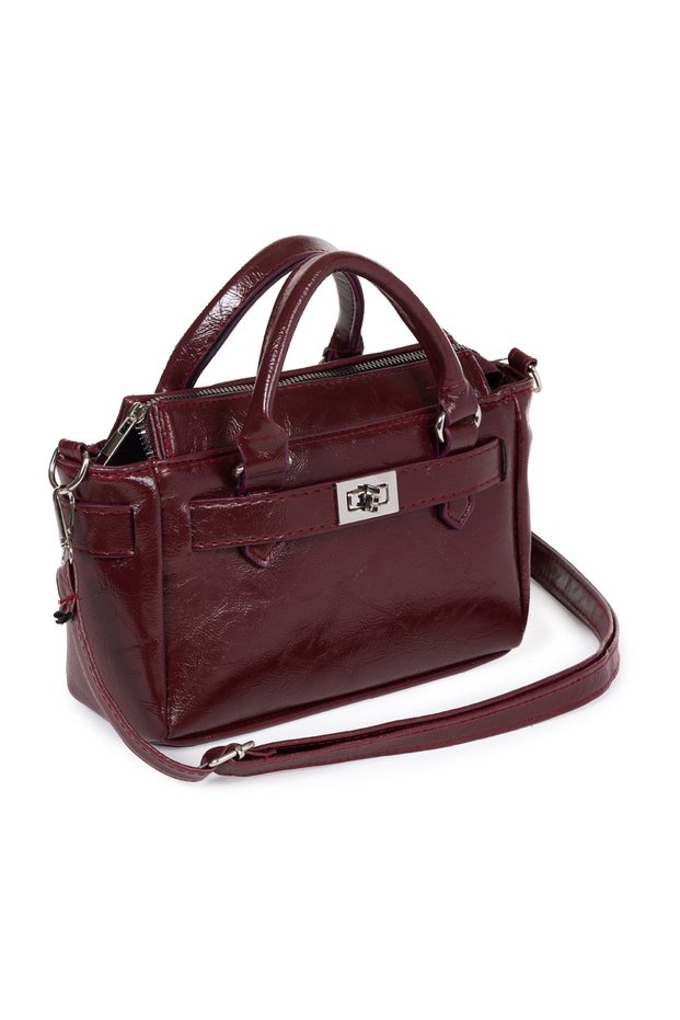 Women's New Season Belt Buckle Detailed Zippered Shoulder Bag