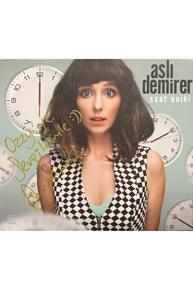 (إنه قرص مضغوط وليس قرص مضغوط) قرص مضغوط Aslı Demirer Saat اثني عشر قرص مضغوط موقعا