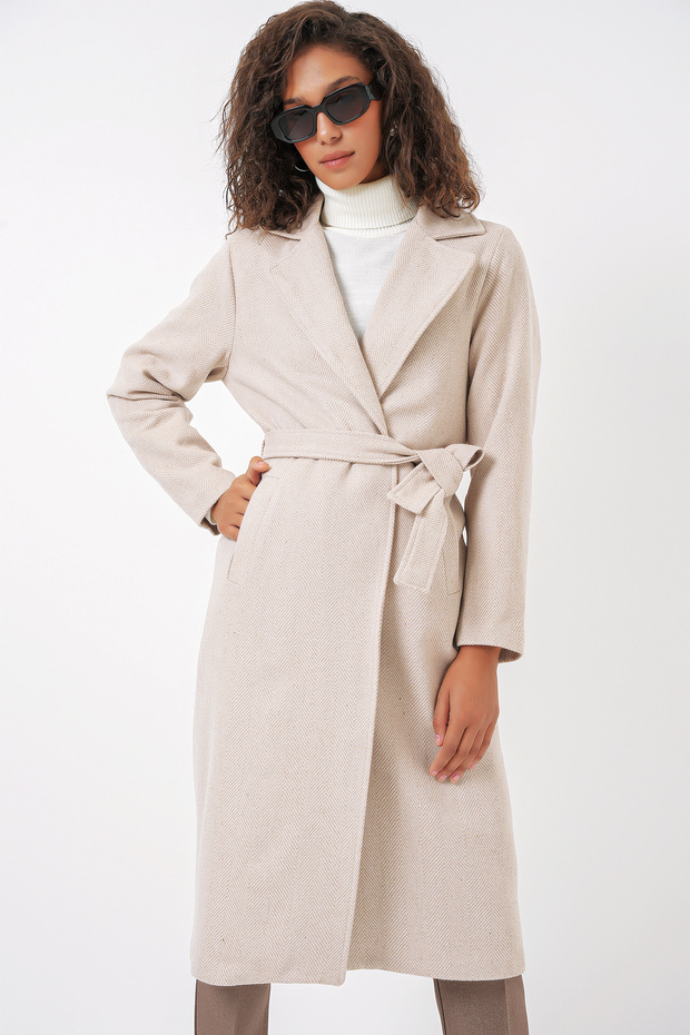 9118 Double Breasted Collar Stamp Coat - Cream