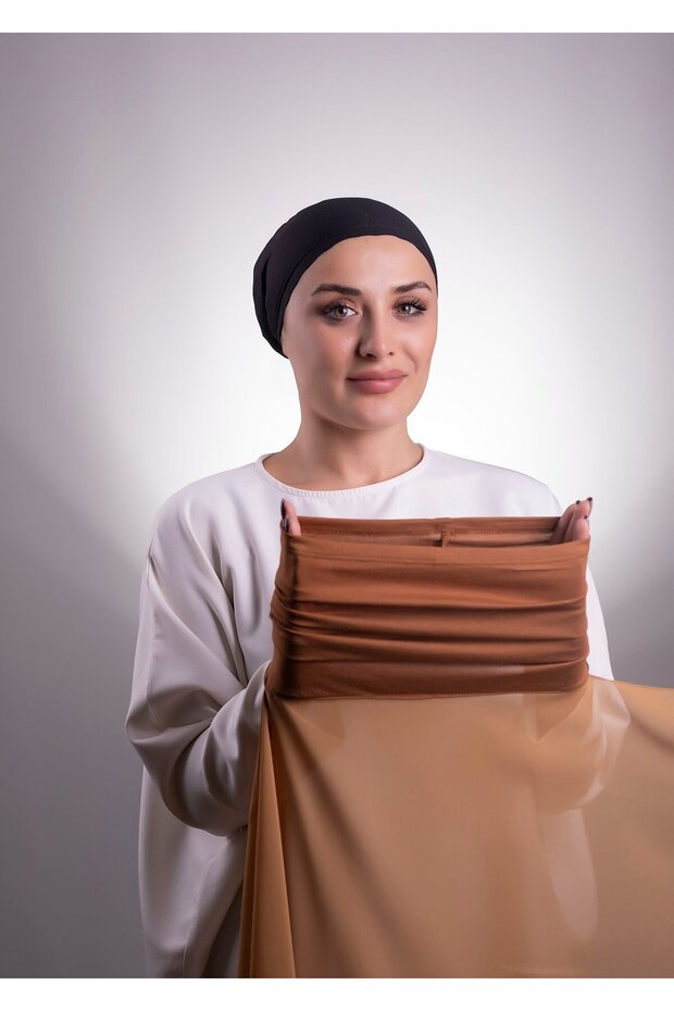 شال شيفون متشابك جاهز عملي باللون الذهبي 3001_03