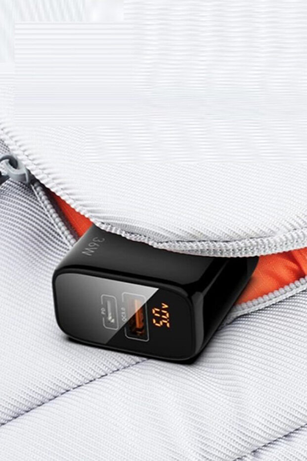 C7 PD (Type-C) + Micro Usb Girişli Universal Çoklu Şarj Adaptörü -36W - 6