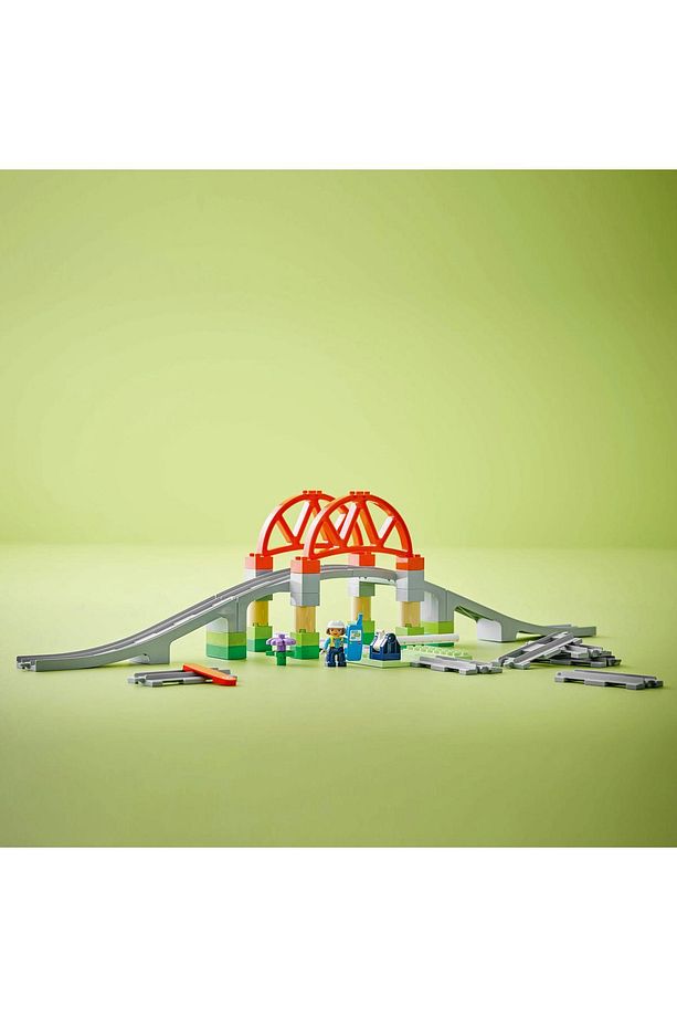 ® DUPLO® Tren Köprüsü ve Rayları Ek Macera Seti 10426 - 2+ Eğitici Oyuncak Yapım Seti (42 Parça) - 11