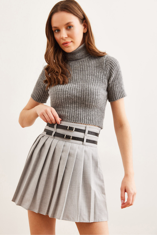 Women's Gray Double Belted Pleated Mini Woven Skirt Etk- 19000288