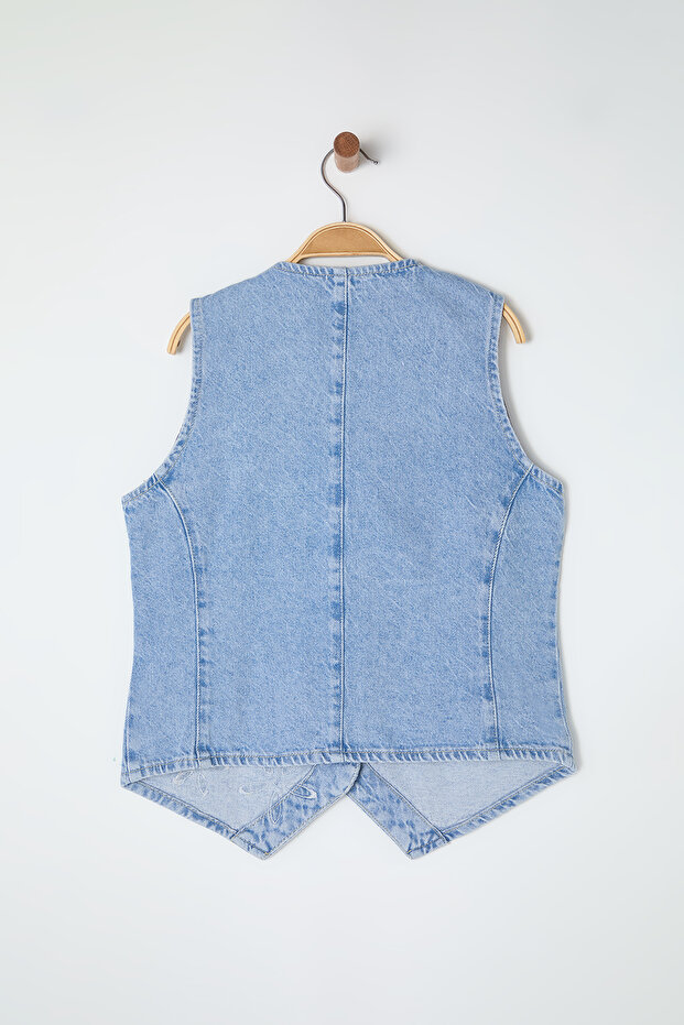 Açık Mavi Çiçek Nakışlı V Yaka Denim Yelek TWOSS25YE00003 - 9