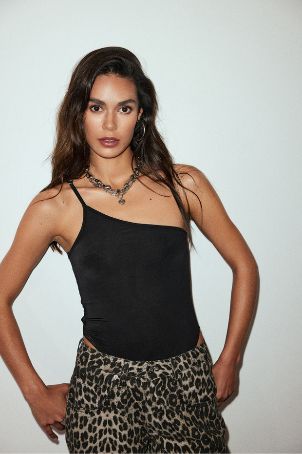Thin Straps One Shoulder Body Suit - 7