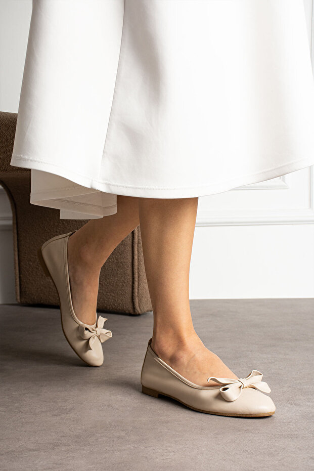 Genuine Leather Simple Bow Detailed Casual Women's Ballerinas