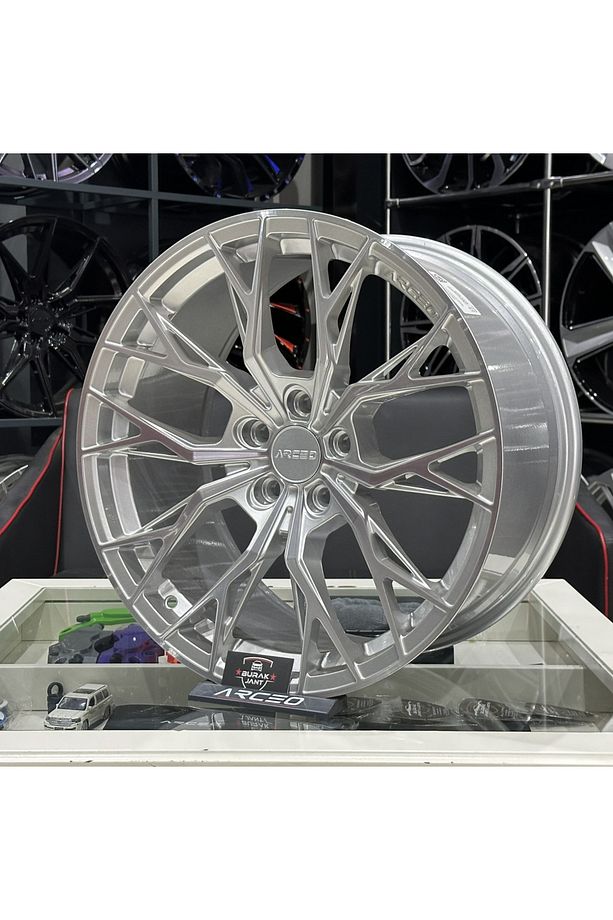 17 İnç 5x112 Si̇lver Arceo Roma Jant Modeli̇ (4adet) - 3