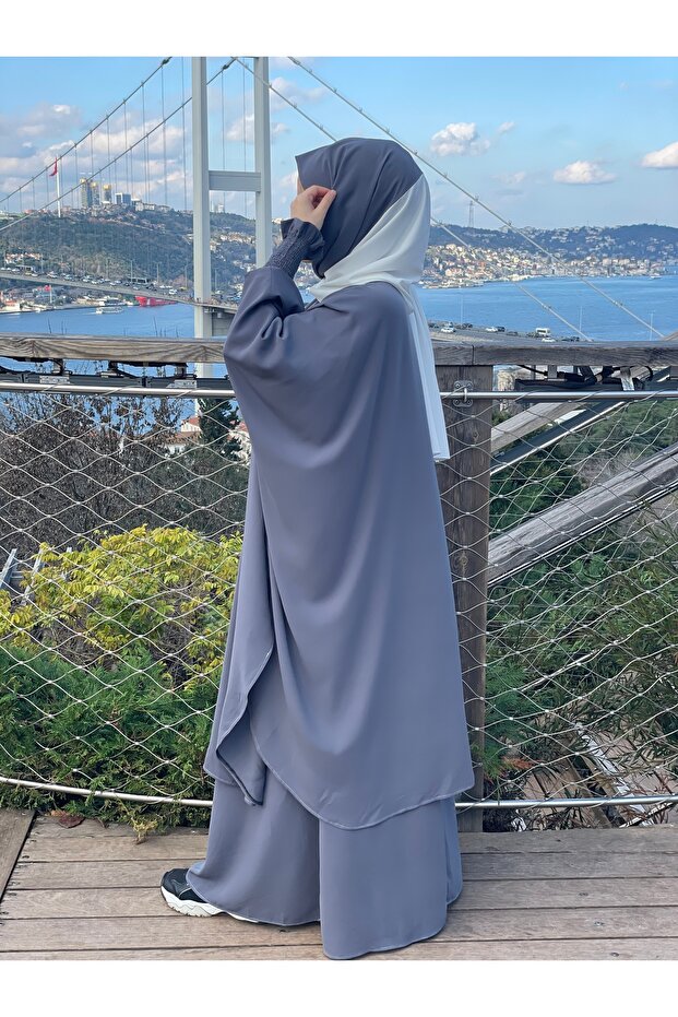 مجموعة رمادية - 1