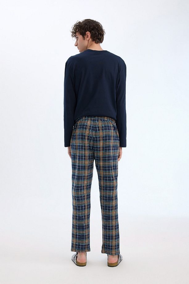 Regular Fit Uzun Kollu Bisiklet Yaka Pijama Üstü Kareli Esnek Belli Uzun Pijama Altı Takımı D8229AX2 - 7