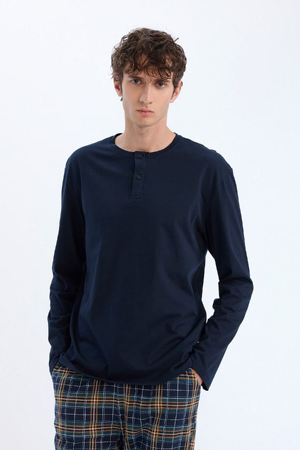 Regular Fit Uzun Kollu Bisiklet Yaka Pijama Üstü Kareli Esnek Belli Uzun Pijama Altı Takımı D8229AX2 - 3