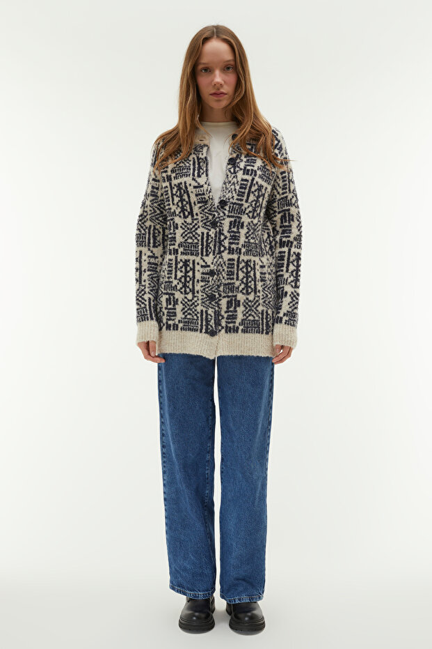 JAKARLI LOOSE FIT HIRKA - 1