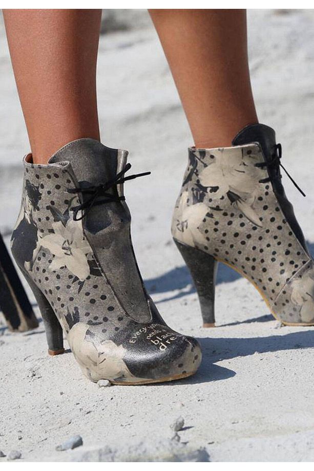 Kadın Vegan Deri Gri Topuklu Bootie - Black Dress Tasarım - 1