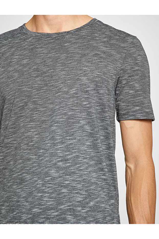 Basic Kırçıllı Tişört Bisiklet Yaka Slim Fit - 5