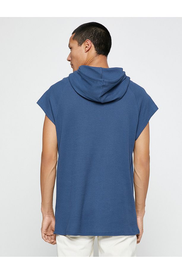 Basic Kapşonlu Spor Oversize Tişört Slogan Baskılı Kolsuz - 4