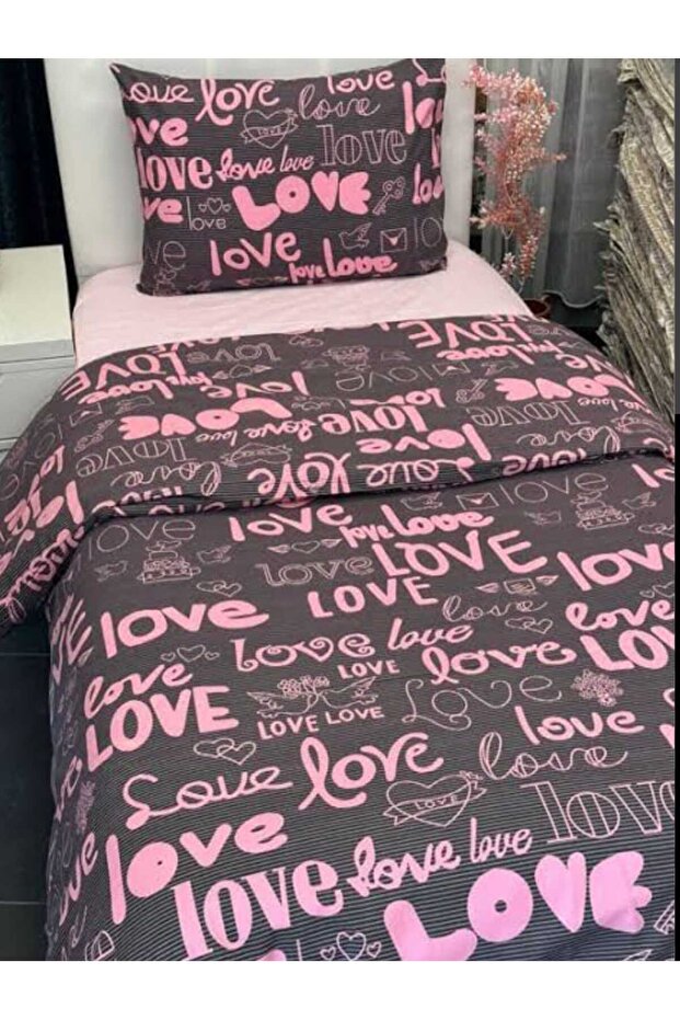 طقم غطاء لحاف بنمط الحب على الوجهين - 1
