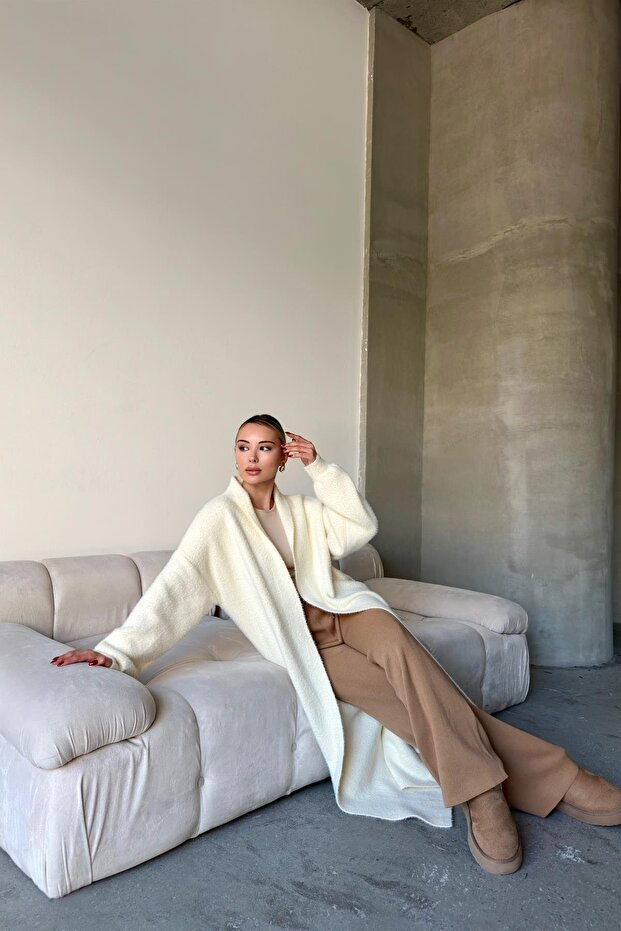 Long Casual Knitwear Cardigan Ecru 8245