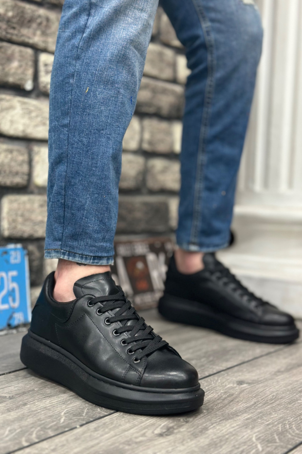 Men's Black Casual Lace-Up Sneakers High Thick Sole Comfortable Comfortable Style Sneakers