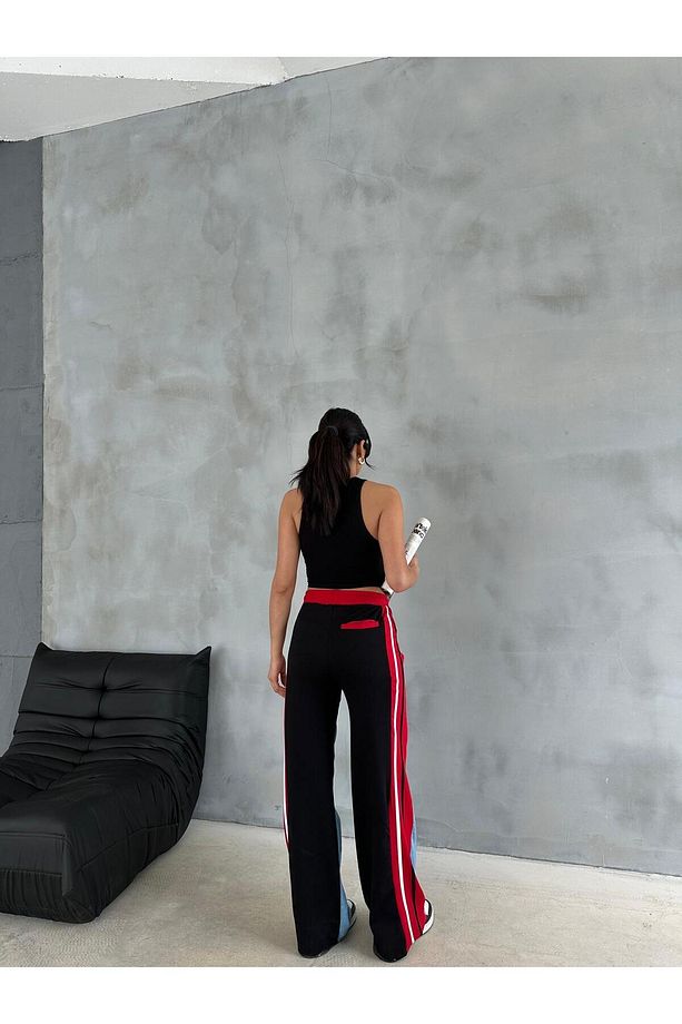 ÖNÜ MAVİ KOT ARKASI 3 İPLİK BAGGY PANTOLON YANLARDAN KIRMIZI ŞERİTLİ BELİ LASTİKLİ - 5