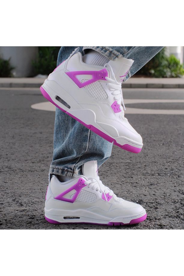 Air Jordan 4 Retro Hyper Violet - 1