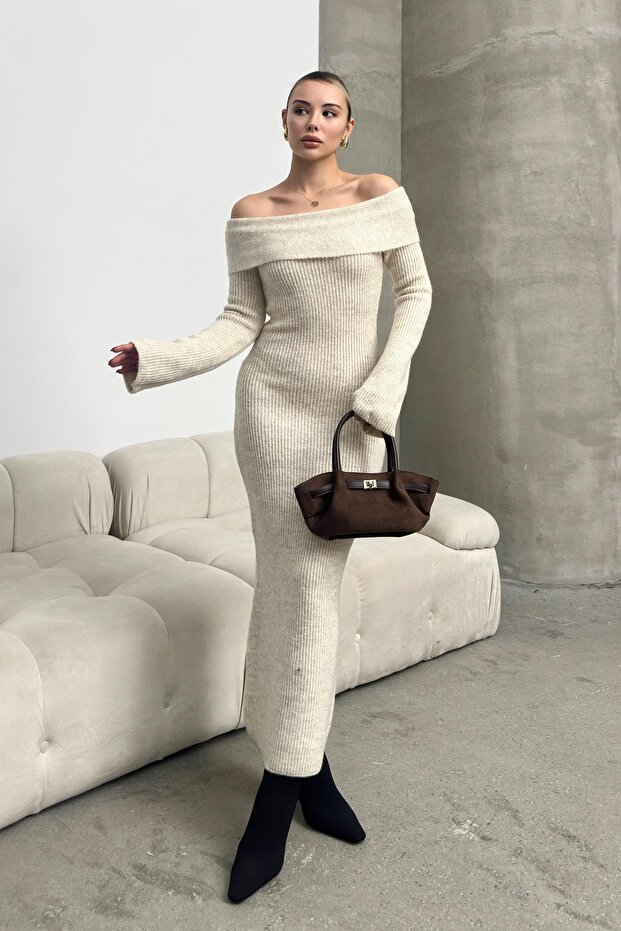 BEJ Langes Strickkleid – U-Boot-Ausschnitt 9264-E - 1