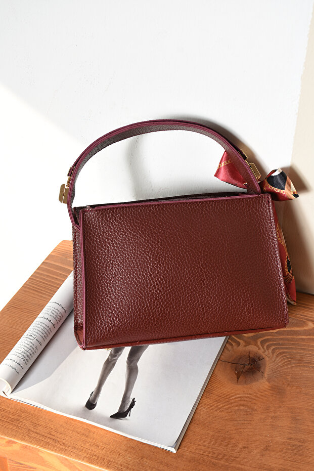 GEANT DE MÂNĂ ȘI DE UMĂR STYLISH TREND CU EȘARFĂ - 7