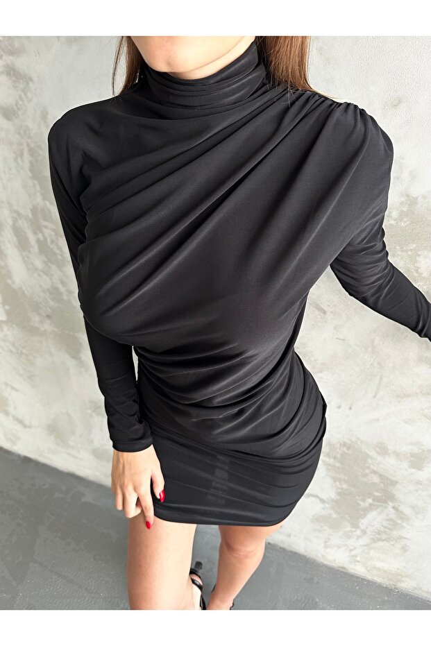 Μίνι φόρεμα με ψηλό γιακά και ντραπέ - 7