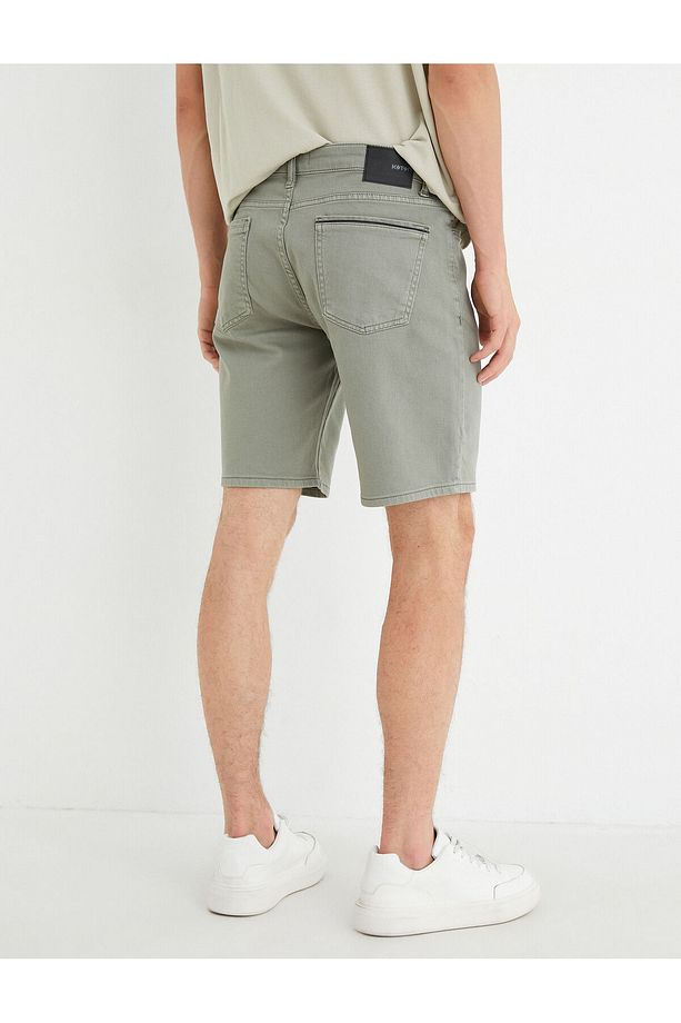Gabardin Bermuda Şort Cep Detaylı Düğmeli Pamuklu - 4