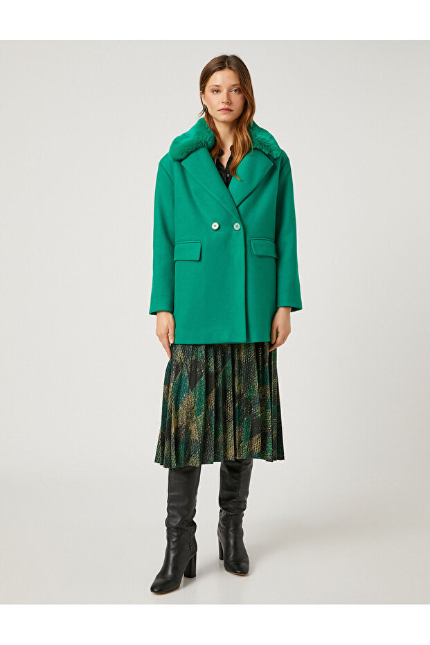 Melis Ağazat X - Double Breasted Oversize Short Coat with Removable Collar Plush Detail