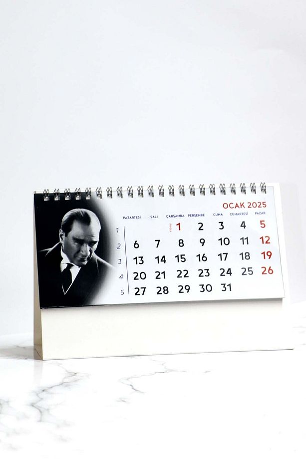 2025 Atatürk Masa Takvimi - 15 Yapraklı Piramit Takvim (14X22 CM) - 1