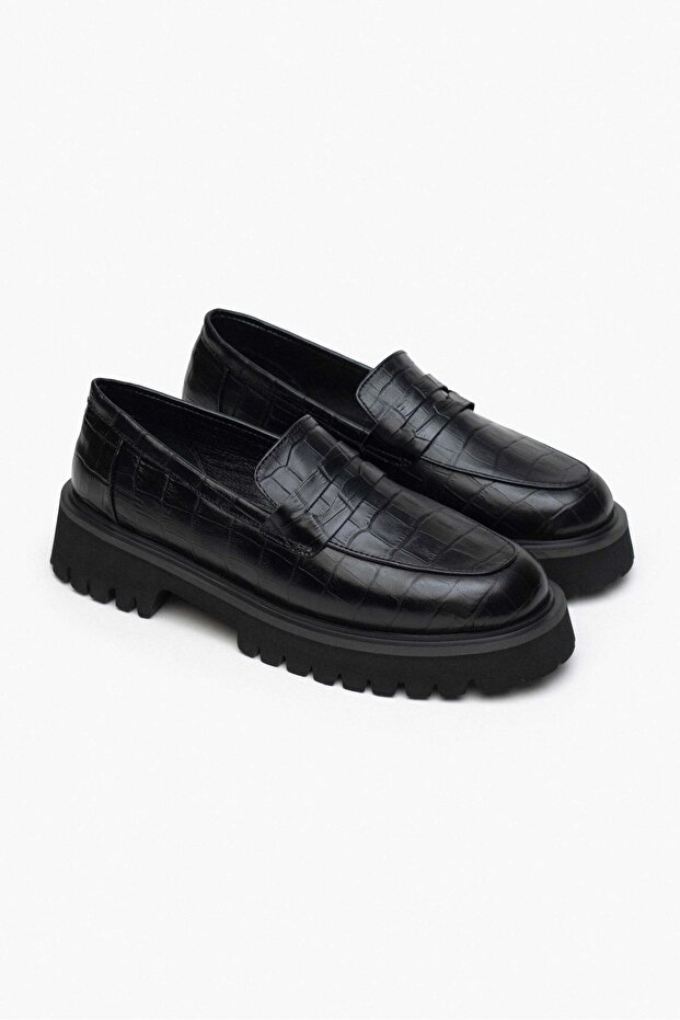 Queena fekete mintás valódi bőr vastag talpú női cipő - 4