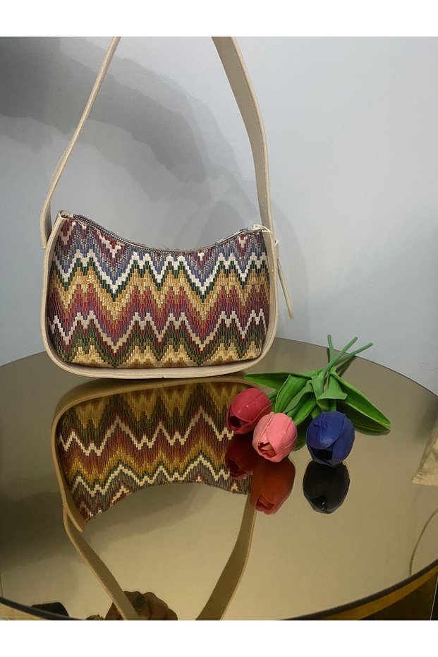 Authentic Woven Body Artificial Open Gold Edged Baguette Bag